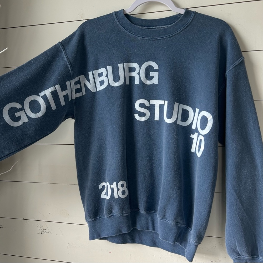 gothenburg studio sweatshirt (size small)